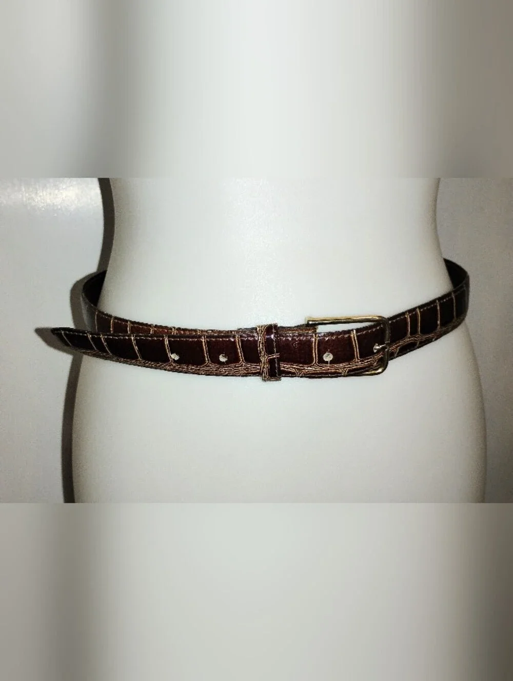 VINTAGE ITALIAN ALLIGATOR BELT